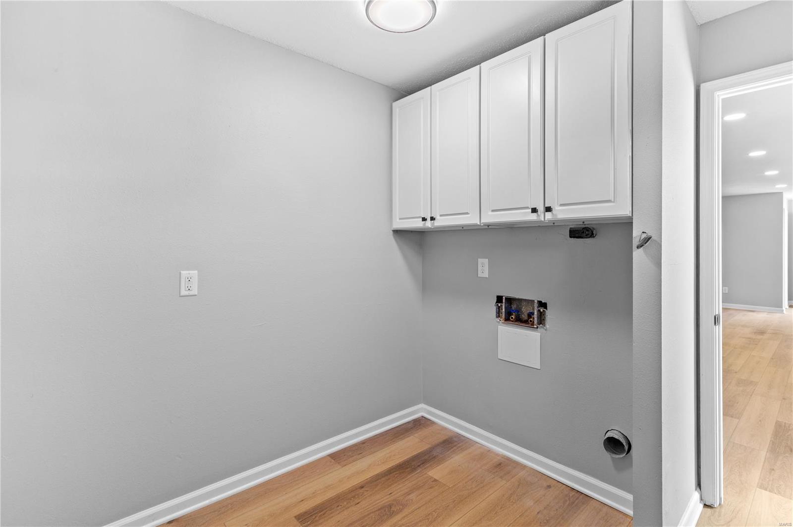 304 Holloway Road Ballwin, MO 63011 - Photo 25 of 27 Gallery Image 25