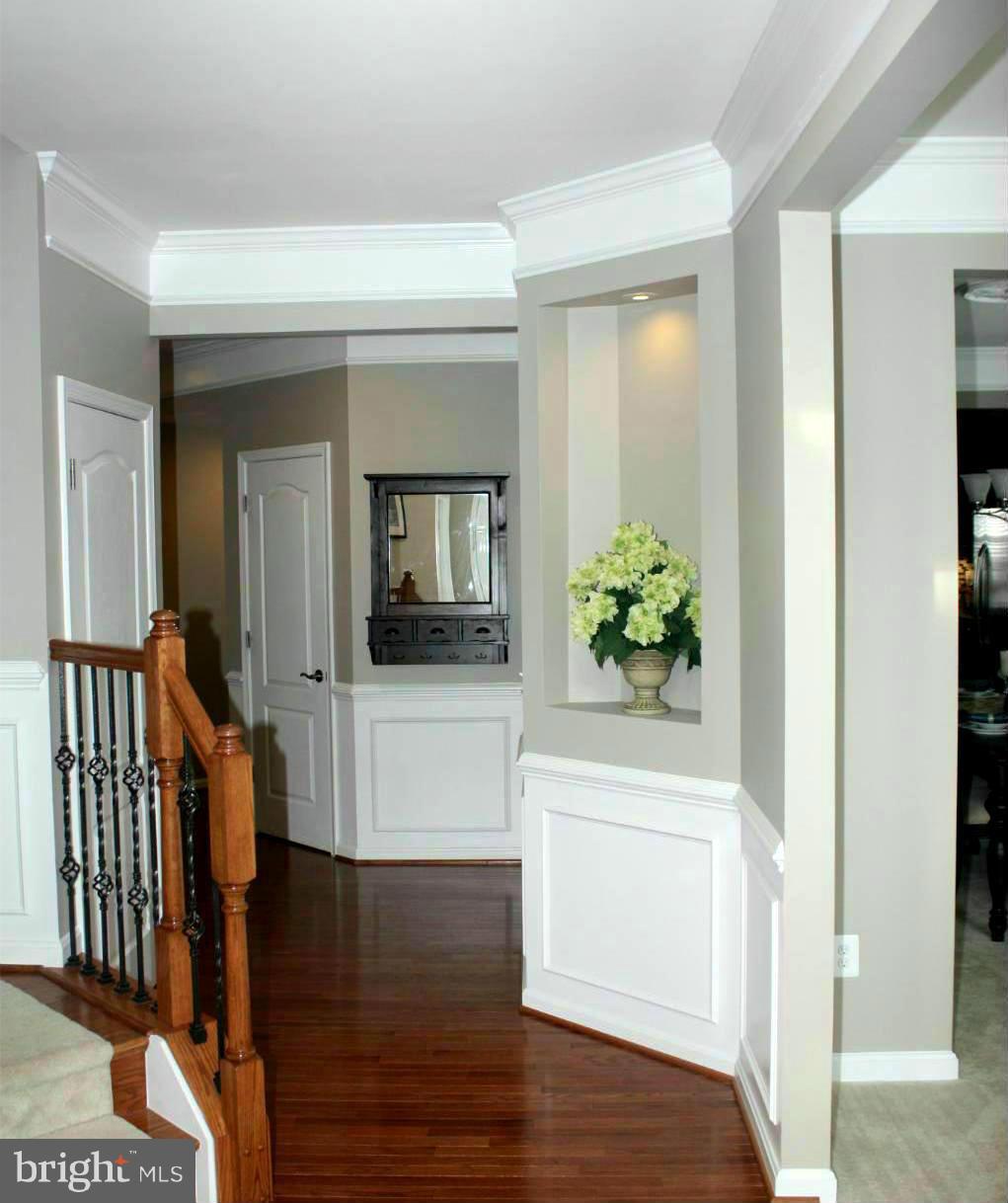 23364 Minerva Drive Ashburn, VA 20148 - Photo 2 of 30 Interior (General)