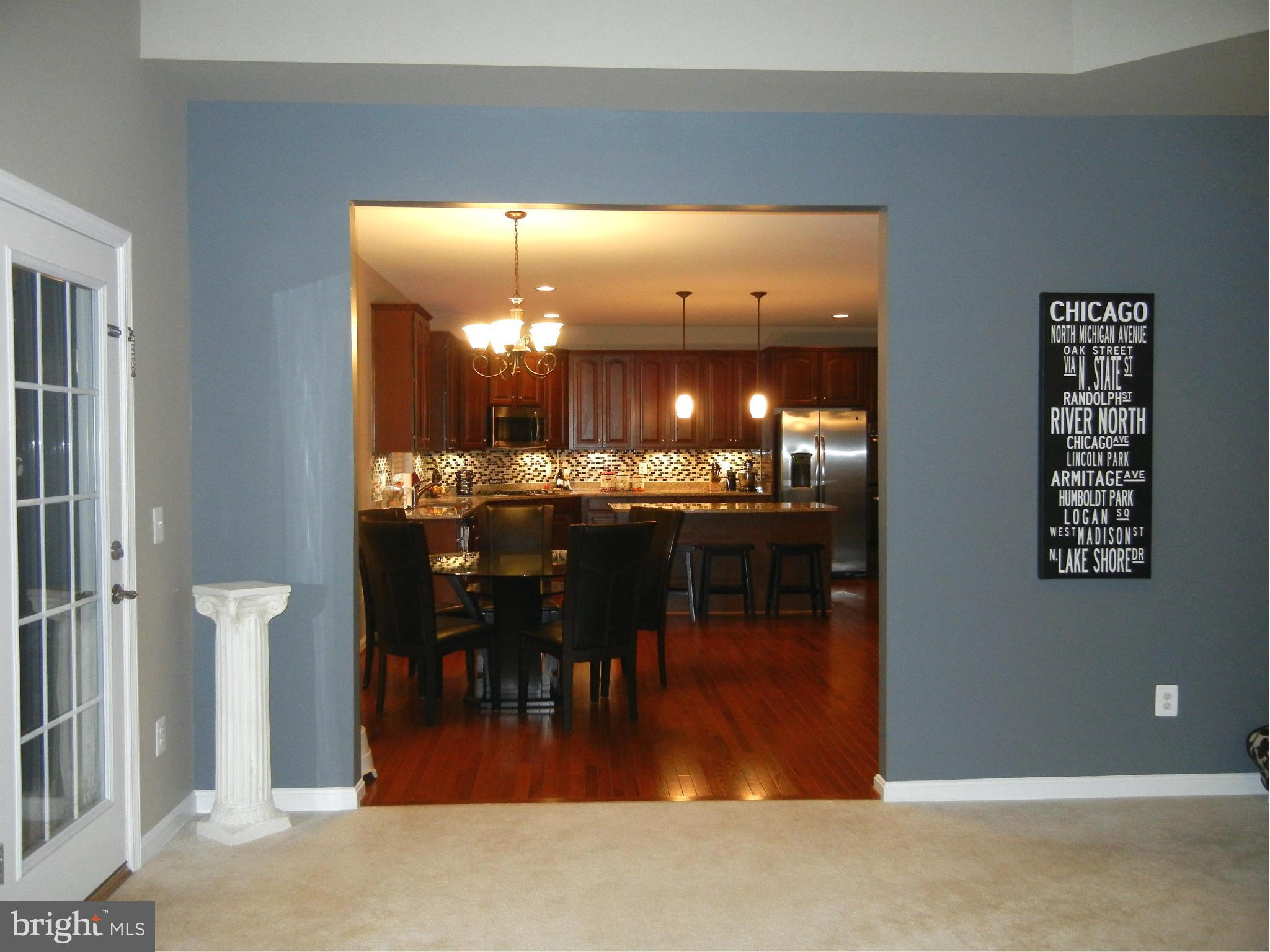 23364 Minerva Drive Ashburn, VA 20148 - Photo 13 of 30 Kitchen
