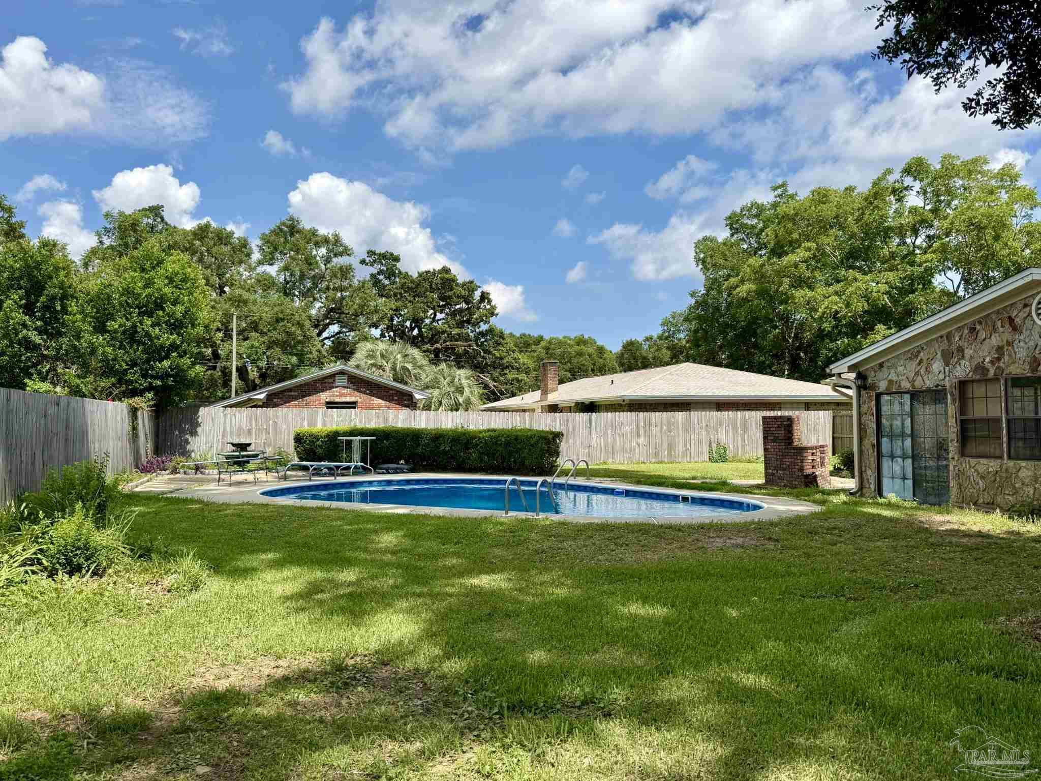 5012 Midas Road Pensacola, FL 32526 - Photo 12 of 59 Gallery Image 12