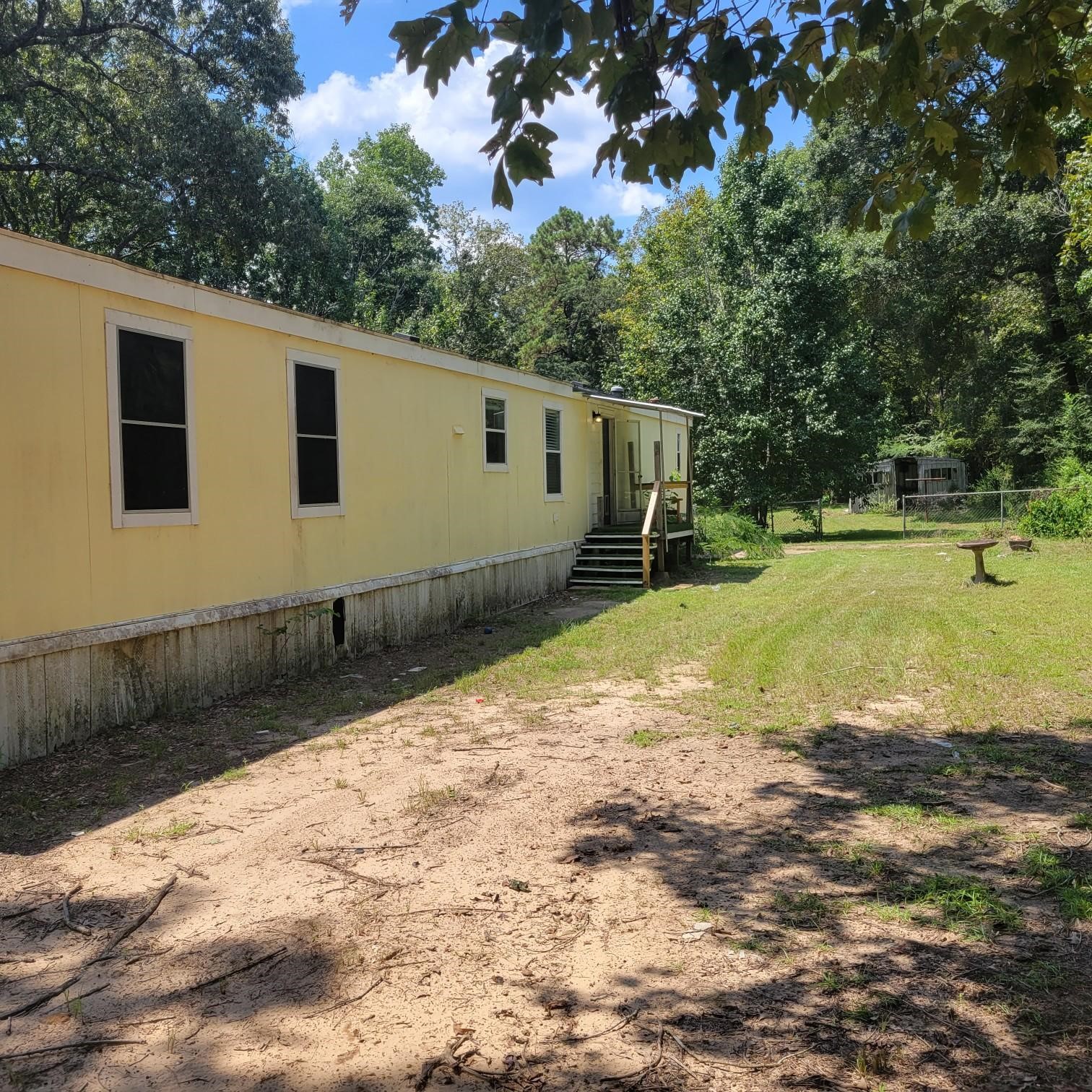 172 Walters Street Livingston, TX 77351 - Photo 2 of 16