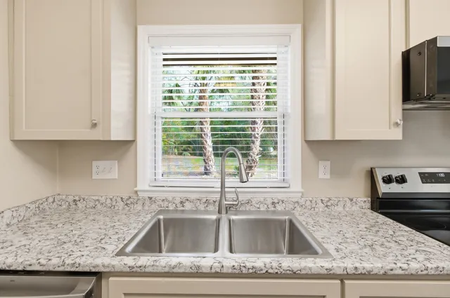 $225,000 | 3627 South Lakewood Drive, Tallahassee, FL 32305