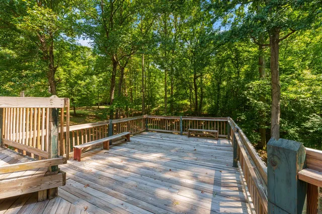 $574,900 | 10430 Highway 100, Henderson, TN 38340