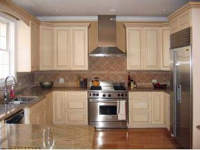 60 Bell Point Drive Brooklyn, NY 11234 - Photo 9 of 12 Gourmet Kitchen