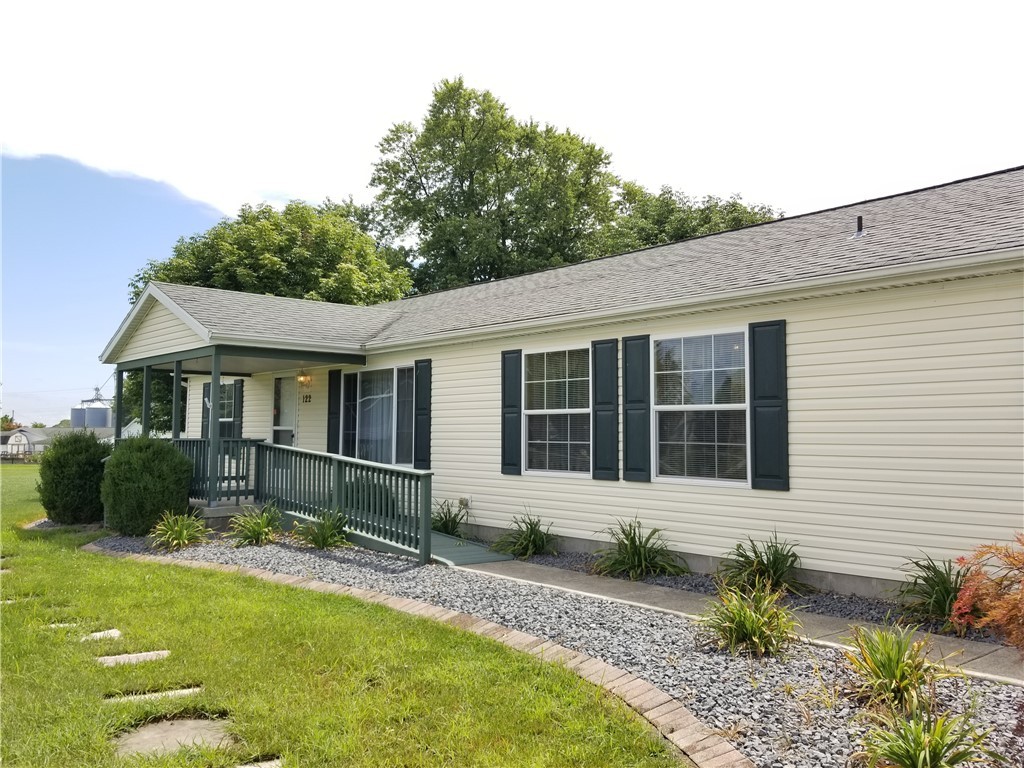 122 North Maple Street Stewardson, IL 62463 - Photo 2 of 20