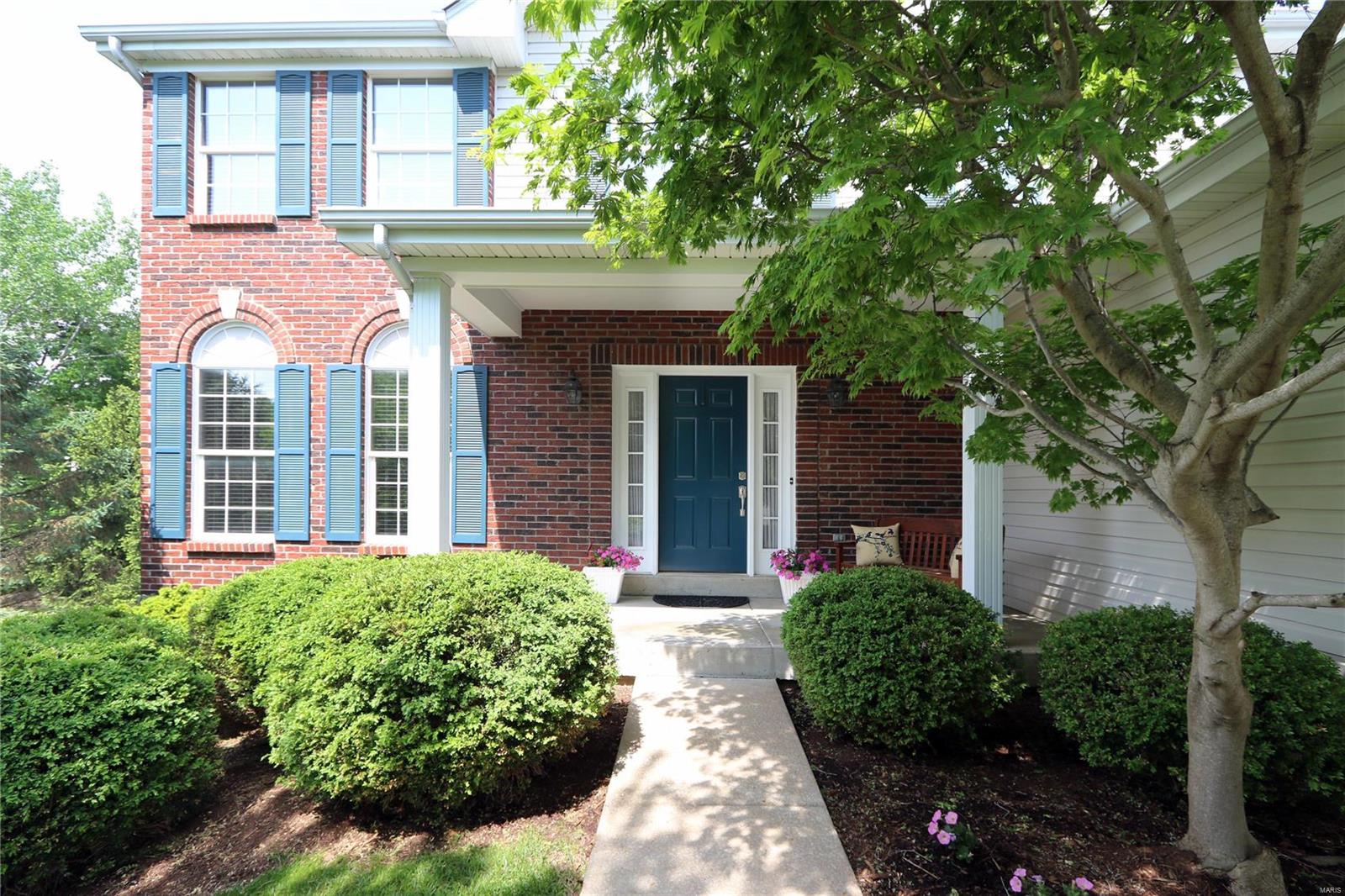 821 Castle Ridge Court Ballwin, MO 63021 - Photo 2 of 30 Gallery Image 2