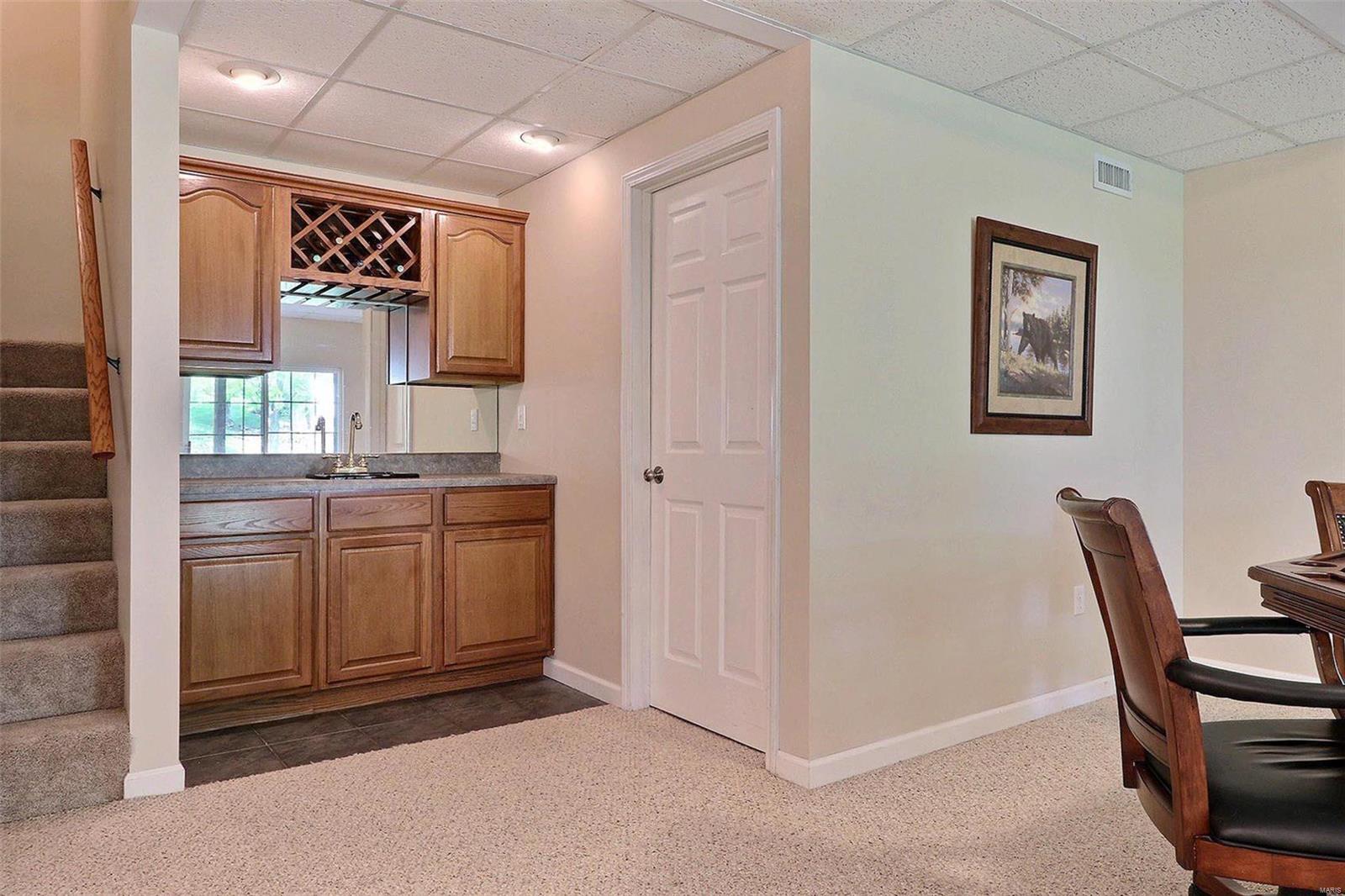 821 Castle Ridge Court Ballwin, MO 63021 - Photo 22 of 30 Gallery Image 22