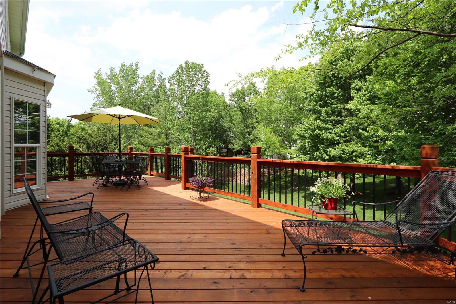 821 Castle Ridge Court Ballwin, MO 63021 - Photo 25 of 30 Gallery Image 25