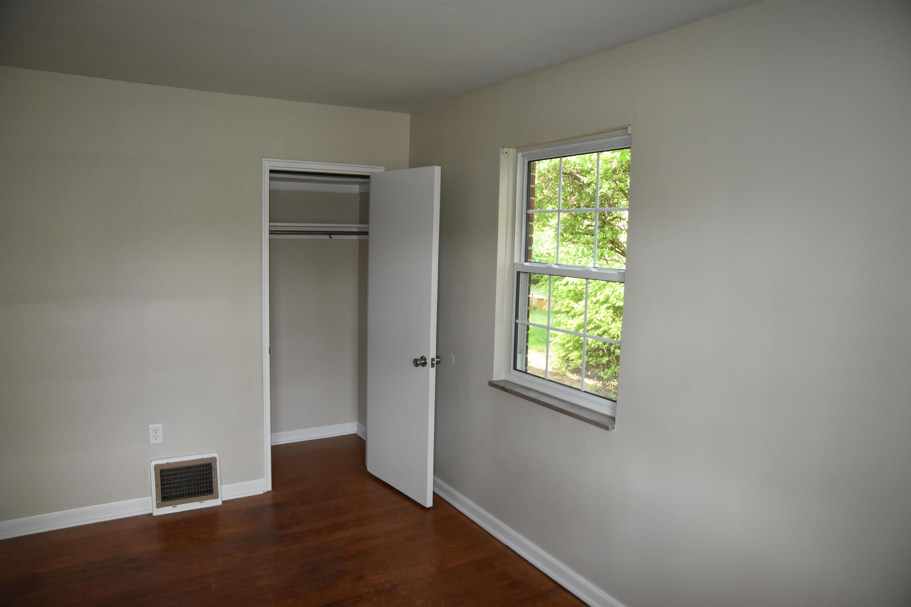 2098 Ridgeview Road, Unit B Upper Arlington, OH 43221 - Photo 13 of 22
