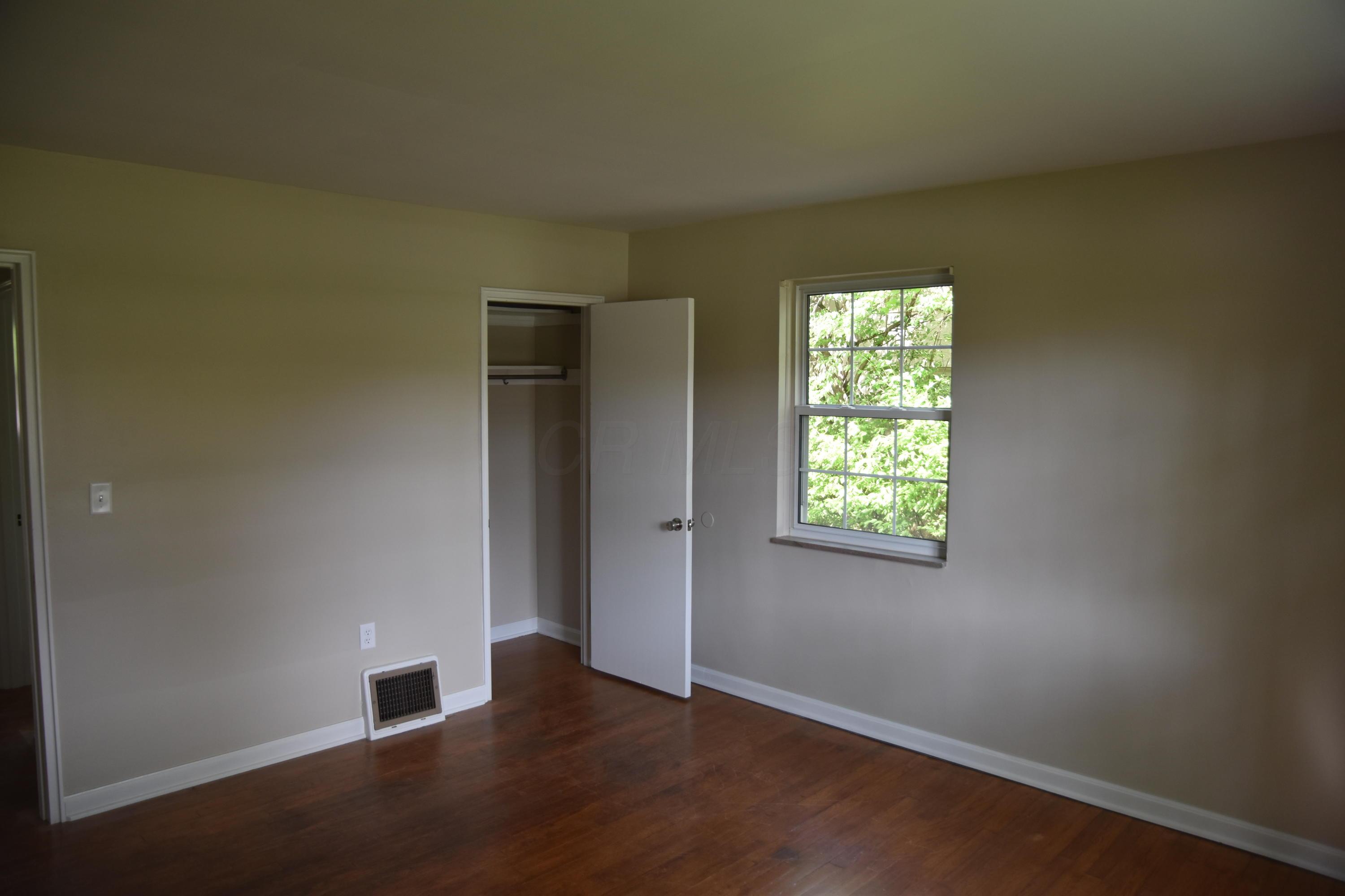 2098 Ridgeview Road, Unit B Upper Arlington, OH 43221 - Photo 10 of 22