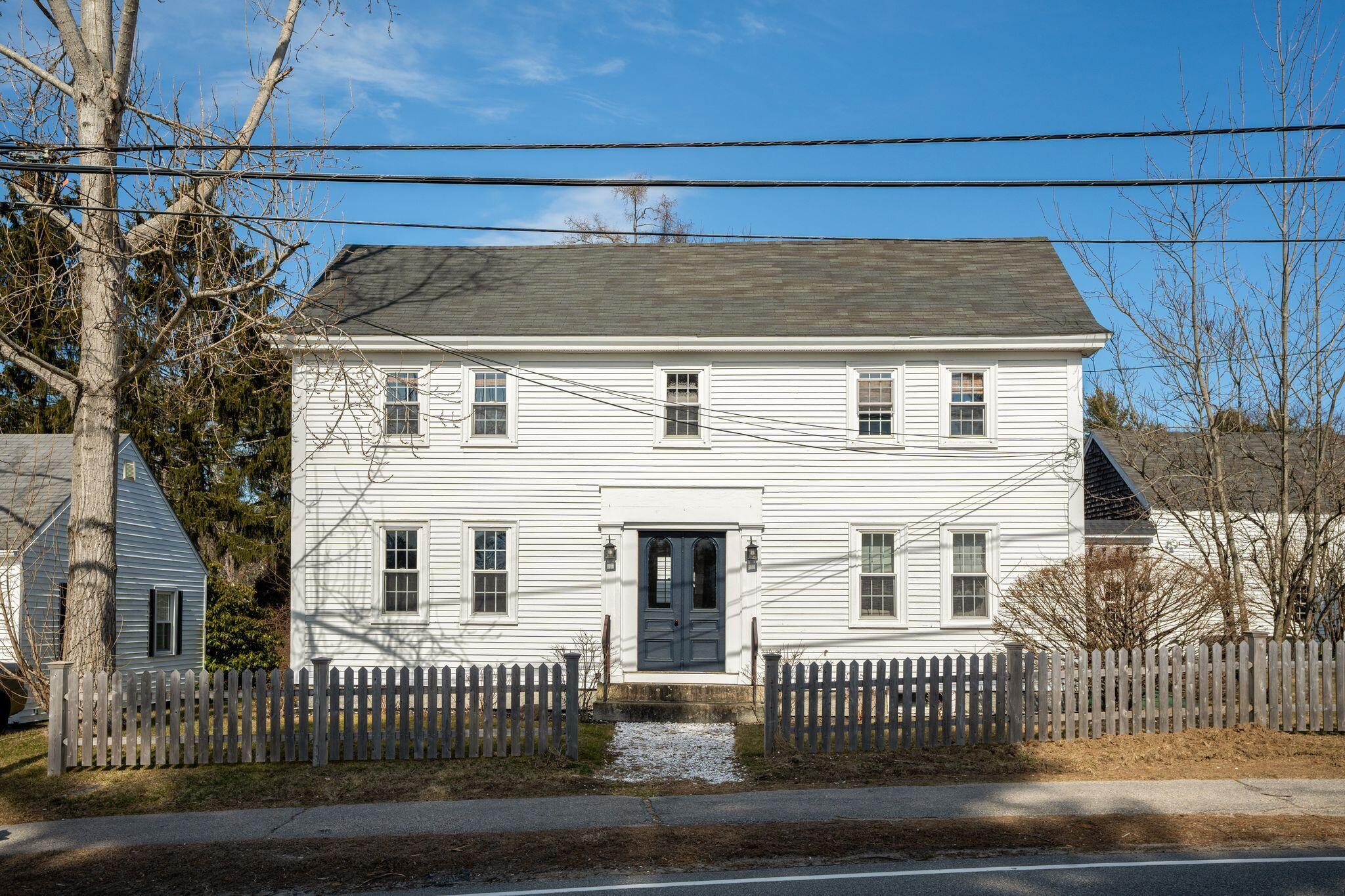142 Port Road Kennebunk, ME 04043 - Photo 1 of 51 Exterior Front