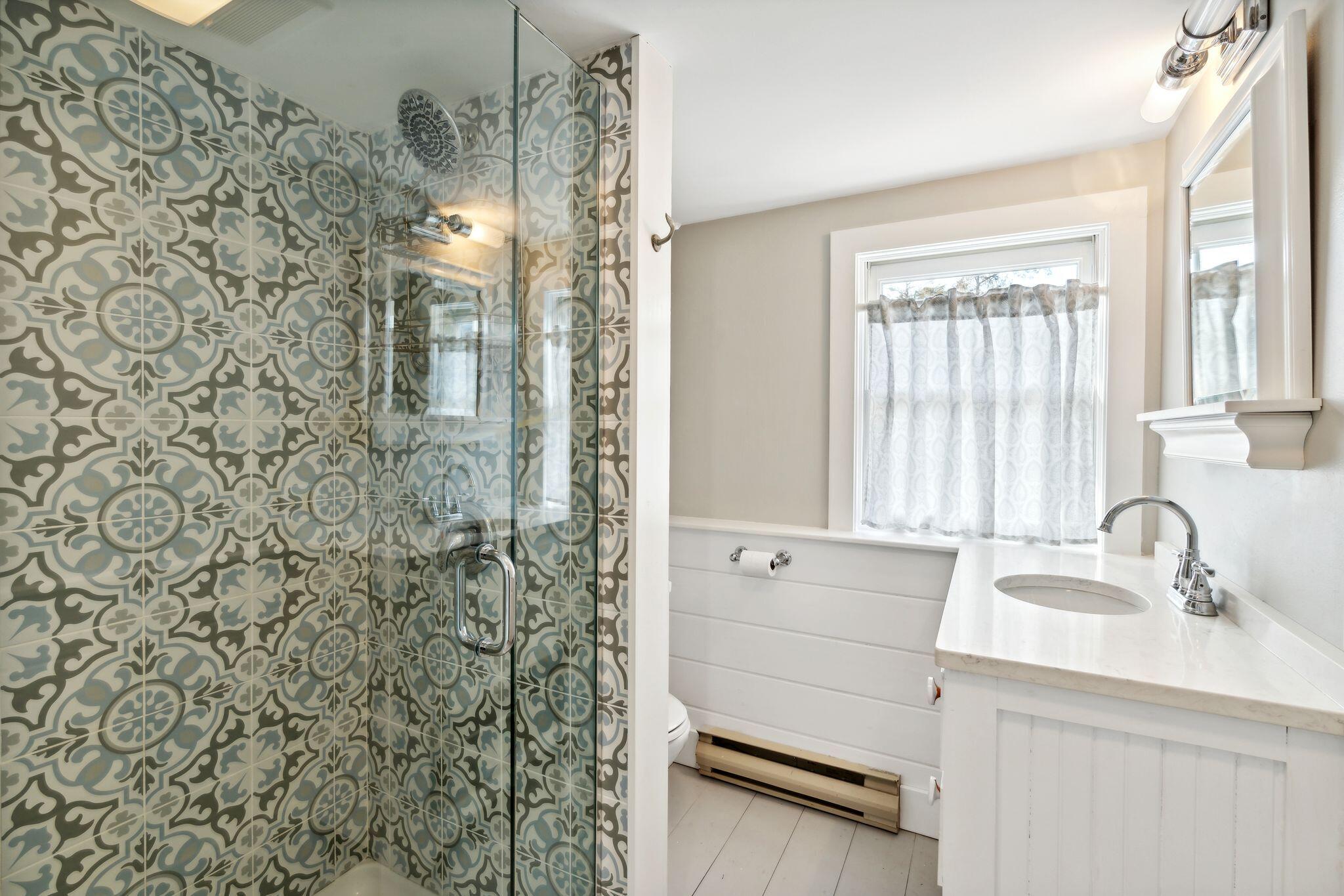 142 Port Road Kennebunk, ME 04043 - Photo 45 of 51 Full Bathroom Second Floor