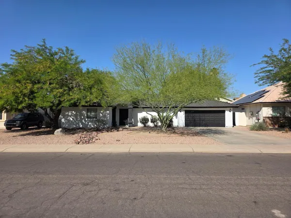 $2,850 | 18834 North 41st Avenue, Glendale, AZ 85308