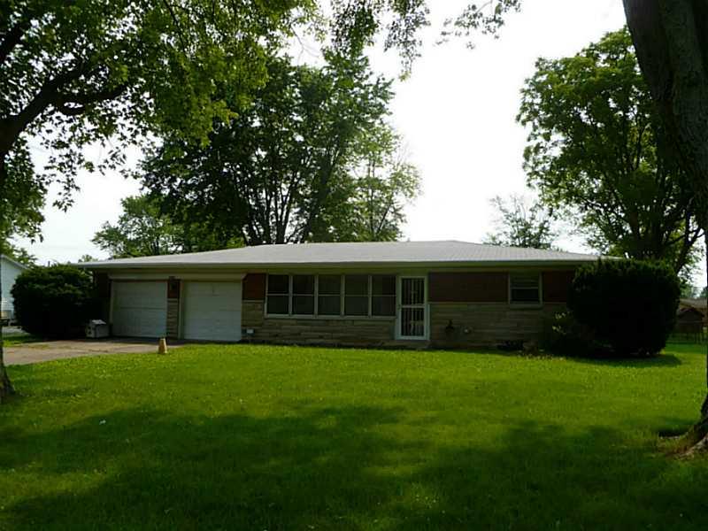 6325 Maple Lawn Road Indianapolis, IN 46241 - Photo 1 of 10