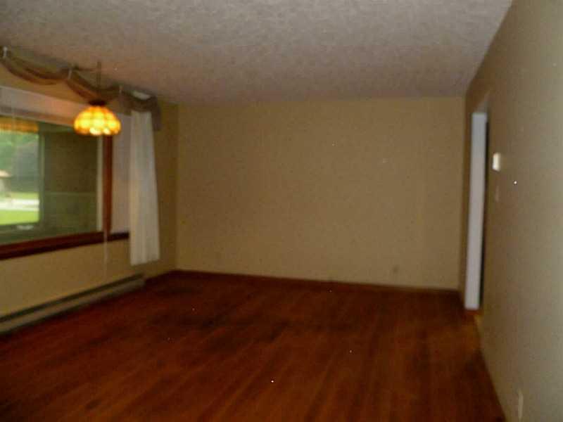 6325 Maple Lawn Road Indianapolis, IN 46241 - Photo 5 of 10