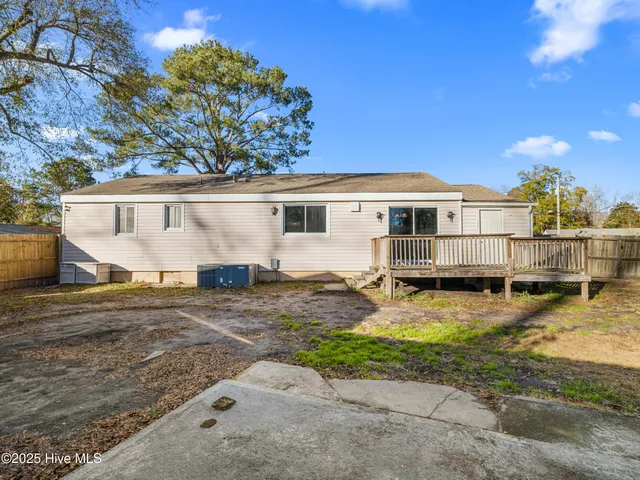 $240,000 | 514 Seminole Trail, Jacksonville, NC 28540