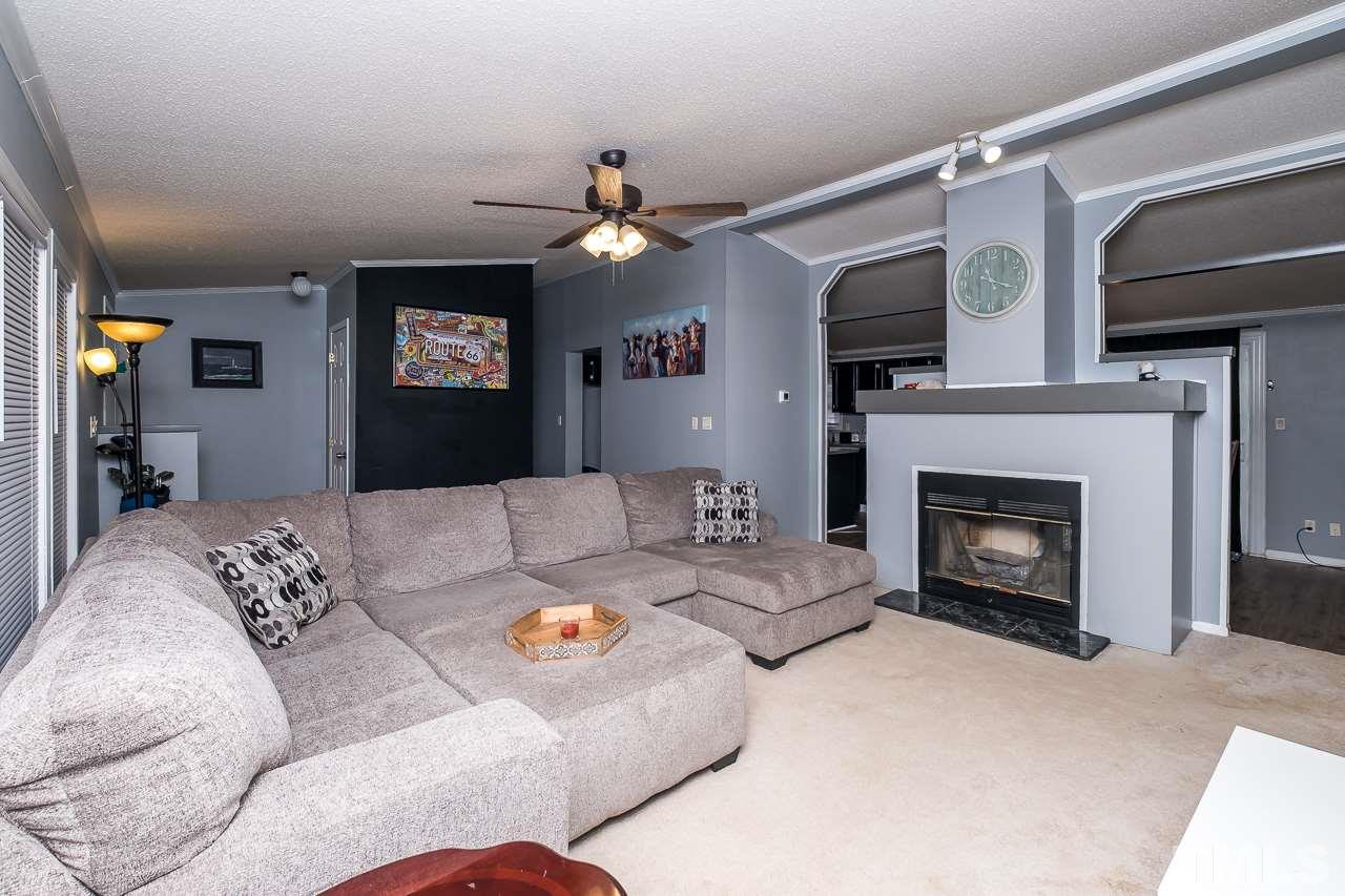 634 Lawrence Road Wake Forest, NC 27587 - Photo 3 of 29 Gallery Image 3