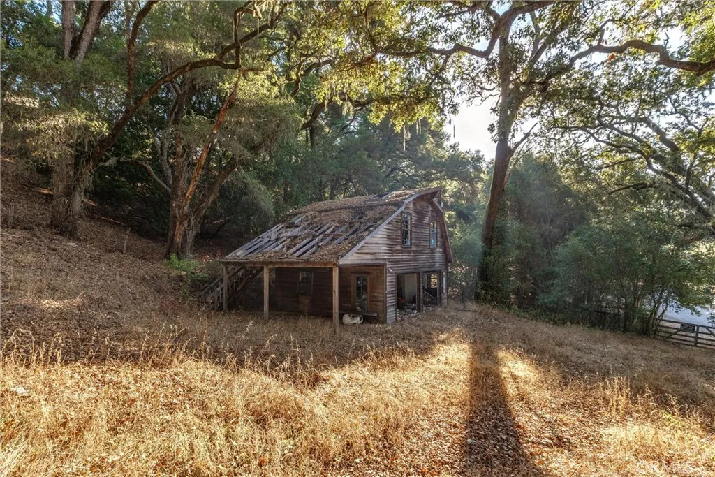 0 Shadow Canyon Road Templeton, CA 93465 - Photo 11 of 30 a house with trees in front of it