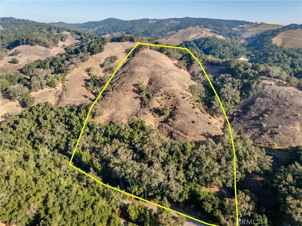 0 Shadow Canyon Road Templeton, CA 93465 - Photo 2 of 30 an aerial view of lake