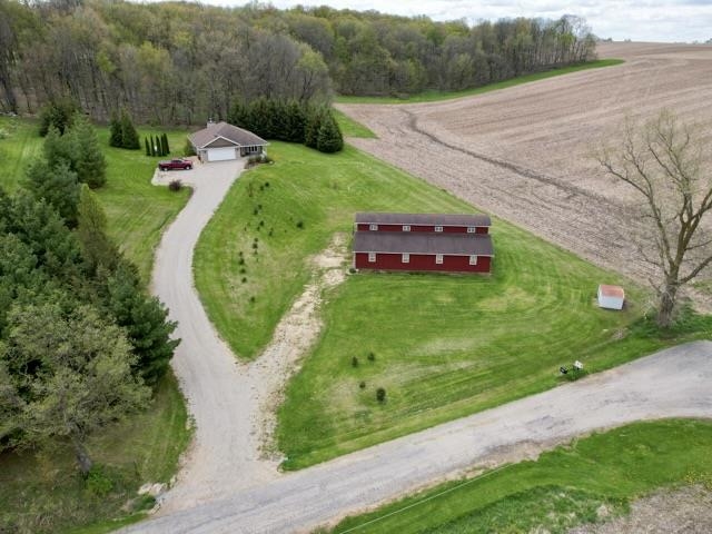 W3689 Sylvester Road Monroe, WI 53566 - Photo 4 of 42