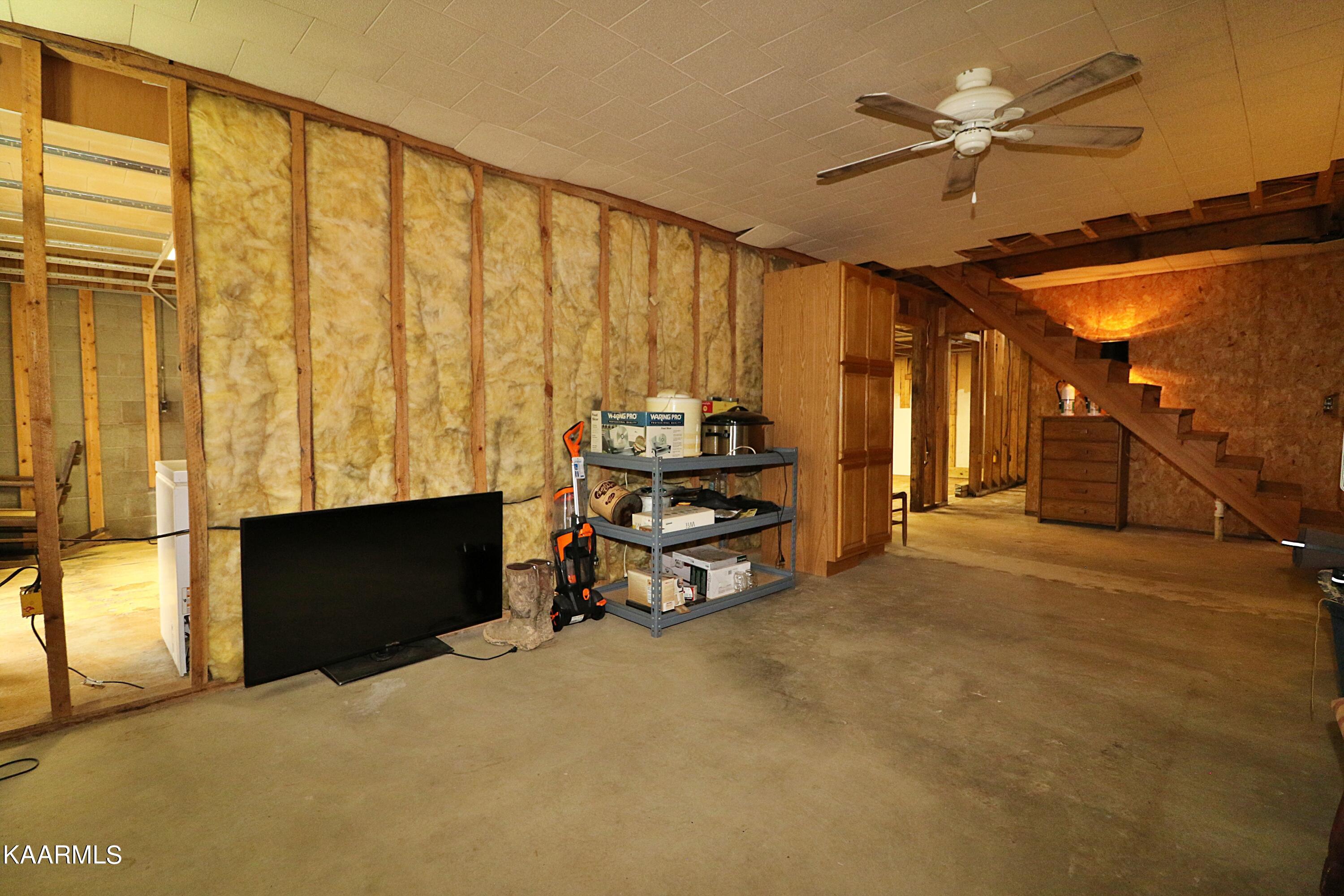 6201 Buffalo Road Oneida, TN 37841 - Photo 21 of 58 094A2971