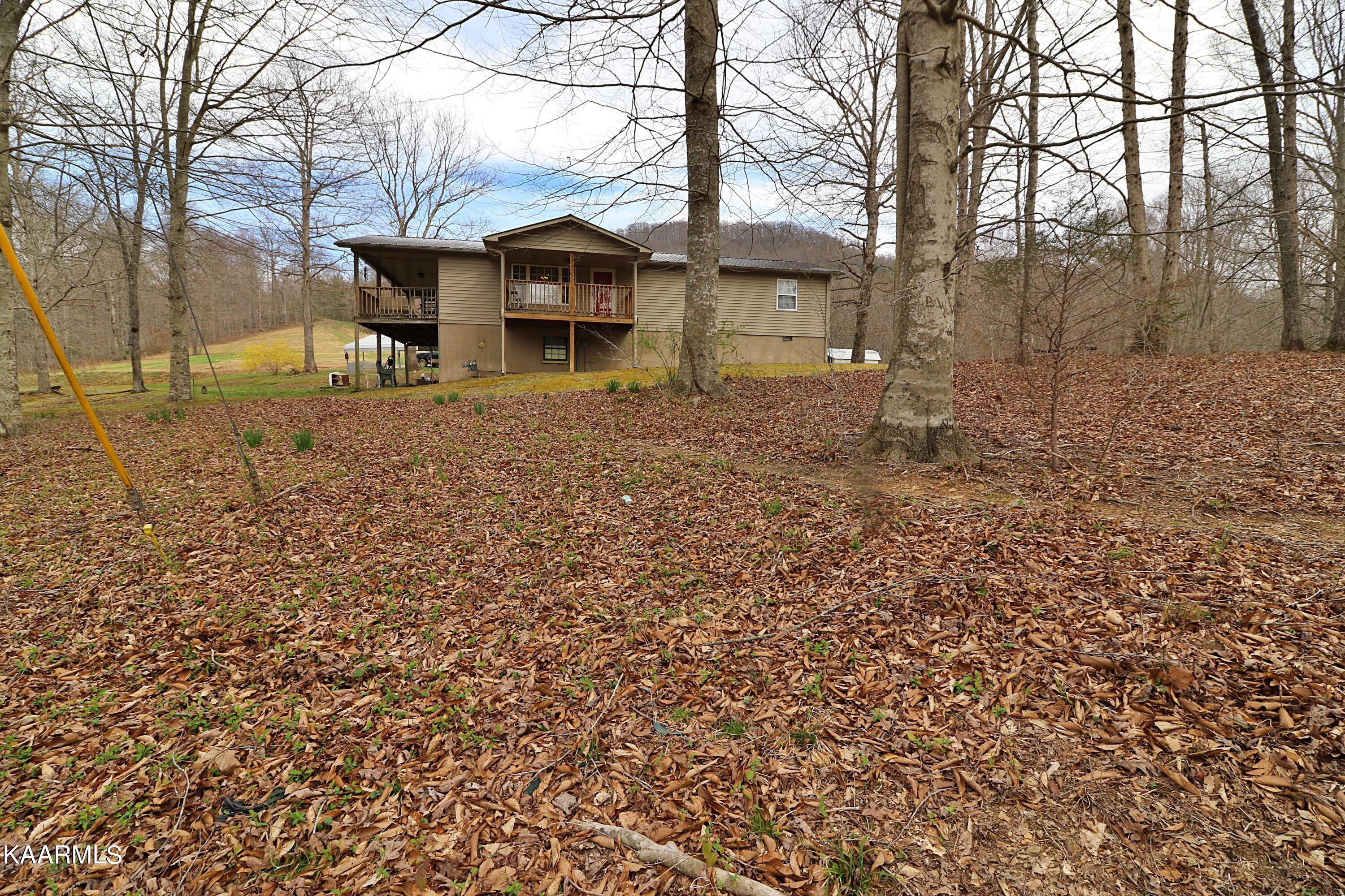 6201 Buffalo Road Oneida, TN 37841 - Photo 3 of 58 094A2990