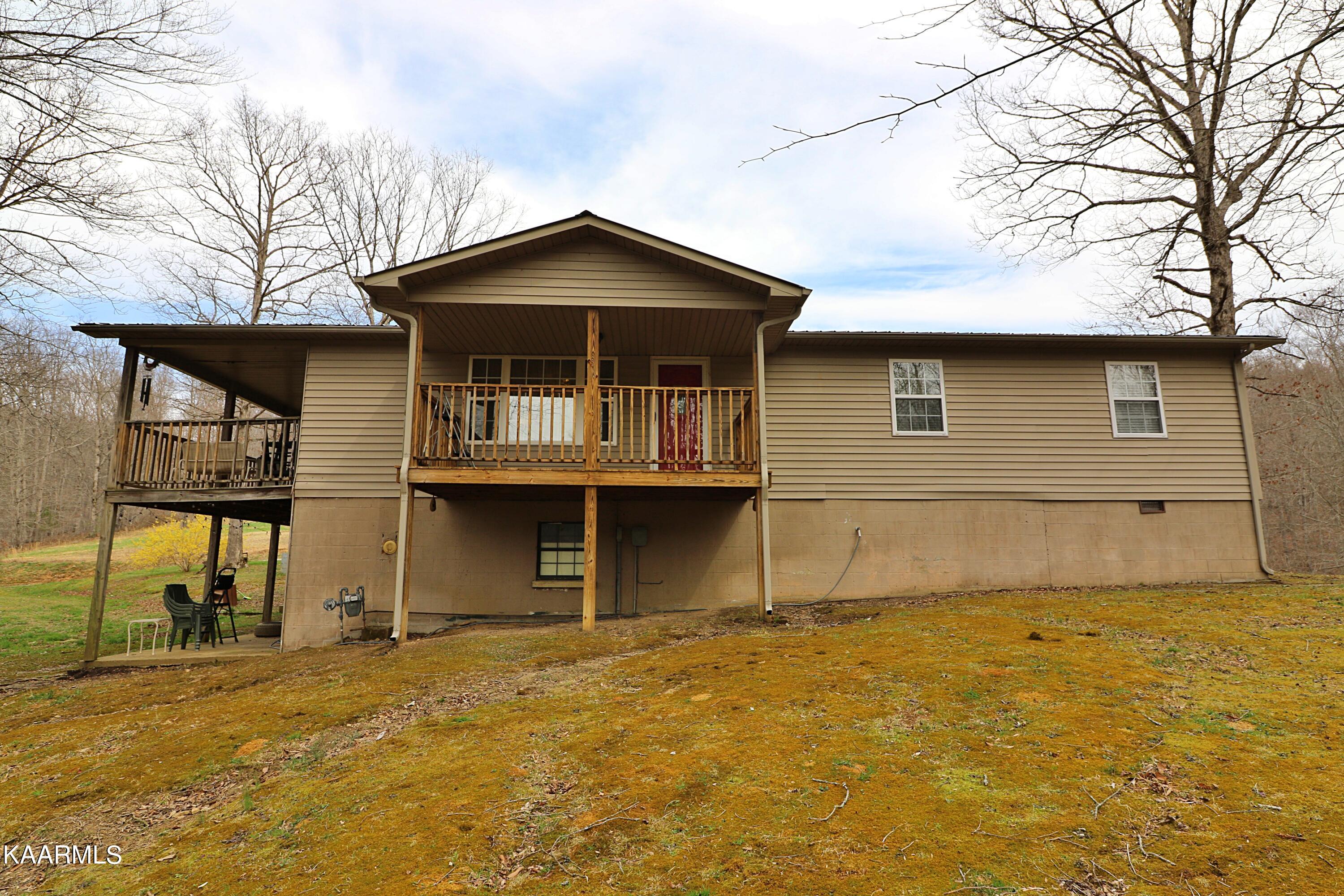 6201 Buffalo Road Oneida, TN 37841 - Photo 4 of 58 094A2989