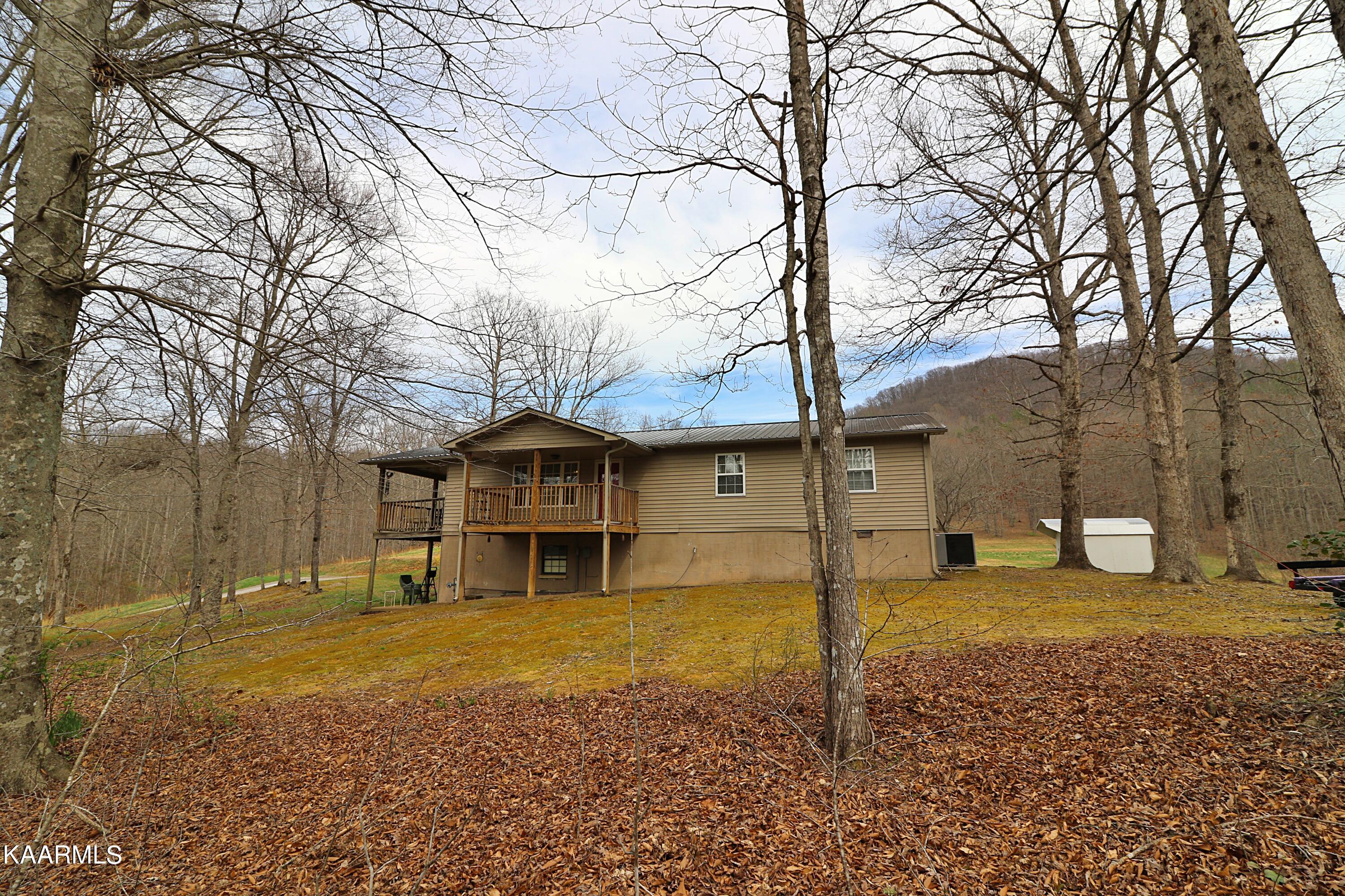 6201 Buffalo Road Oneida, TN 37841 - Photo 50 of 58 094A2995