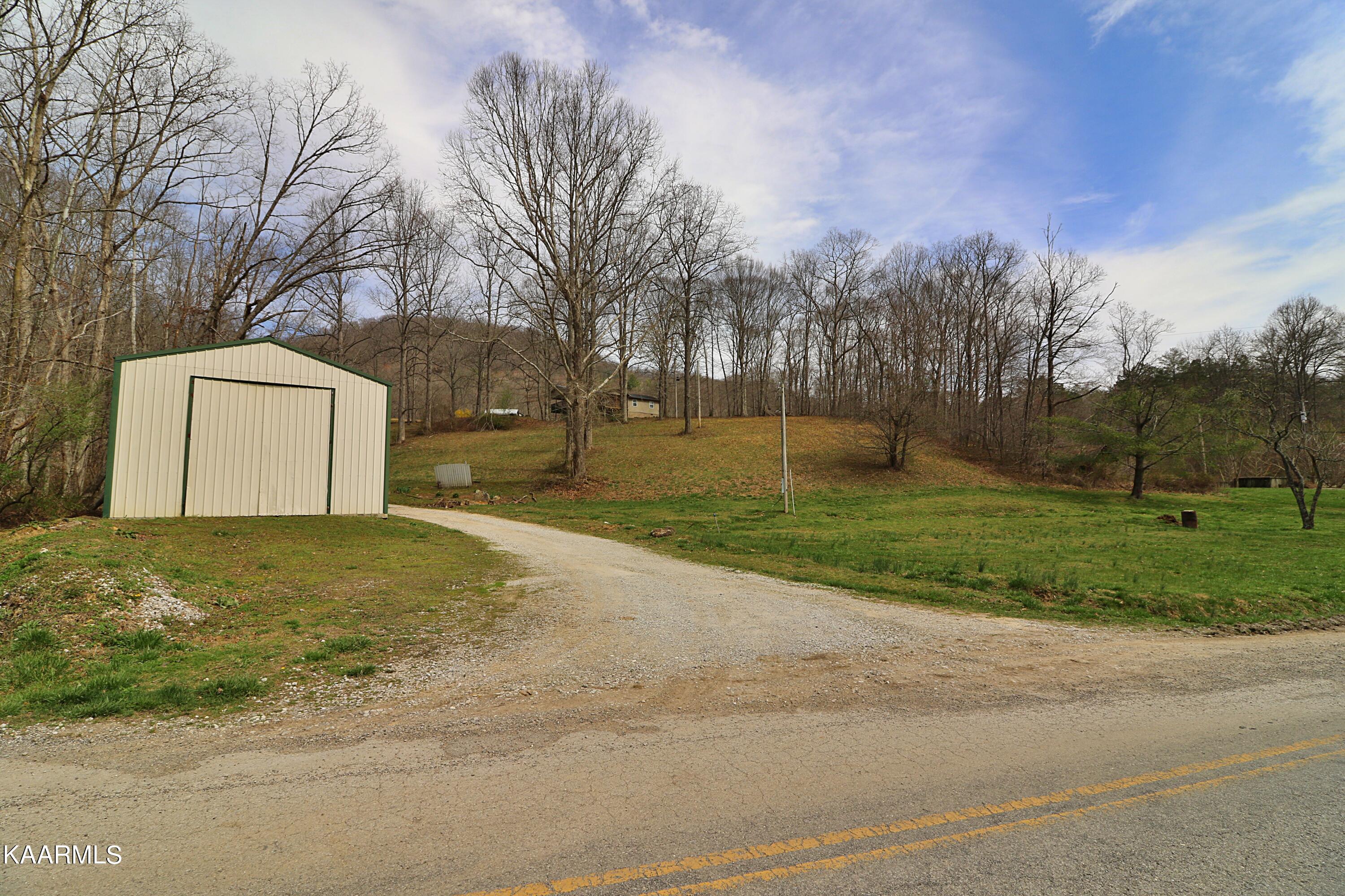 6201 Buffalo Road Oneida, TN 37841 - Photo 58 of 58 094A3028