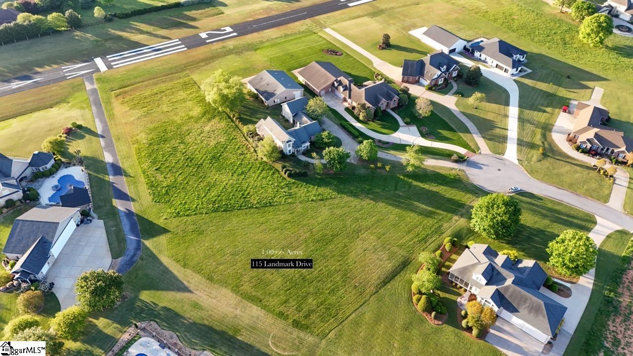 115 Landmark Drive Greer, SC 29651 - Photo 7 of 13