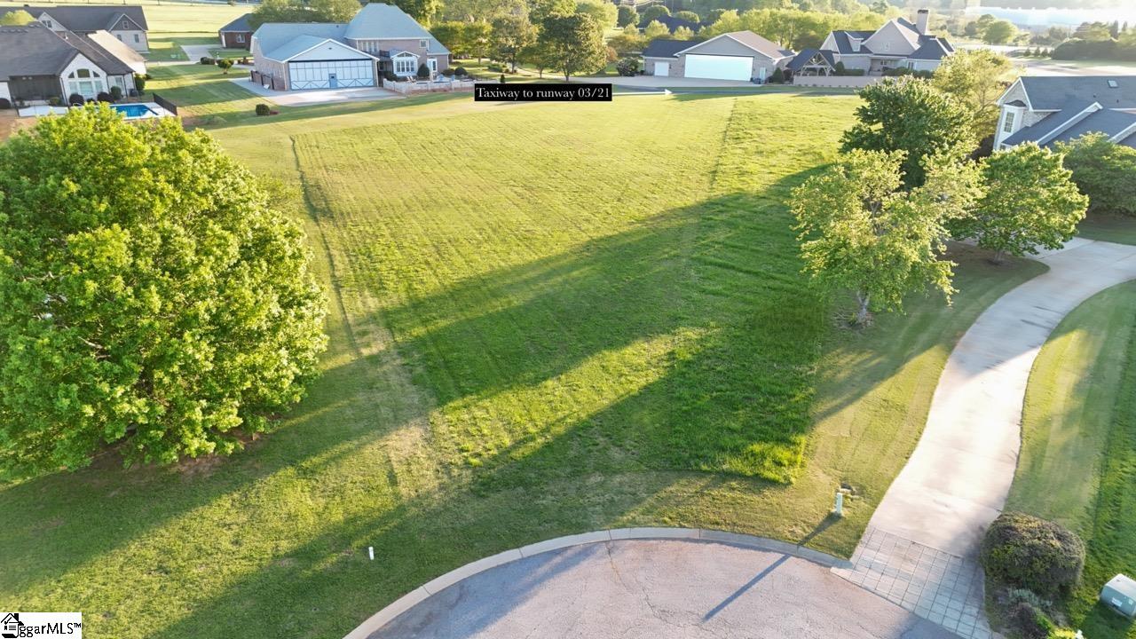 115 Landmark Drive Greer, SC 29651 - Photo 8 of 13