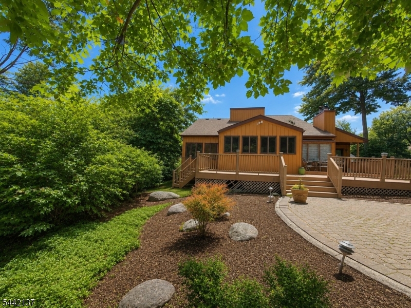 5 Craven Road Mountain Lakes, NJ 07046 - Photo 22 of 23