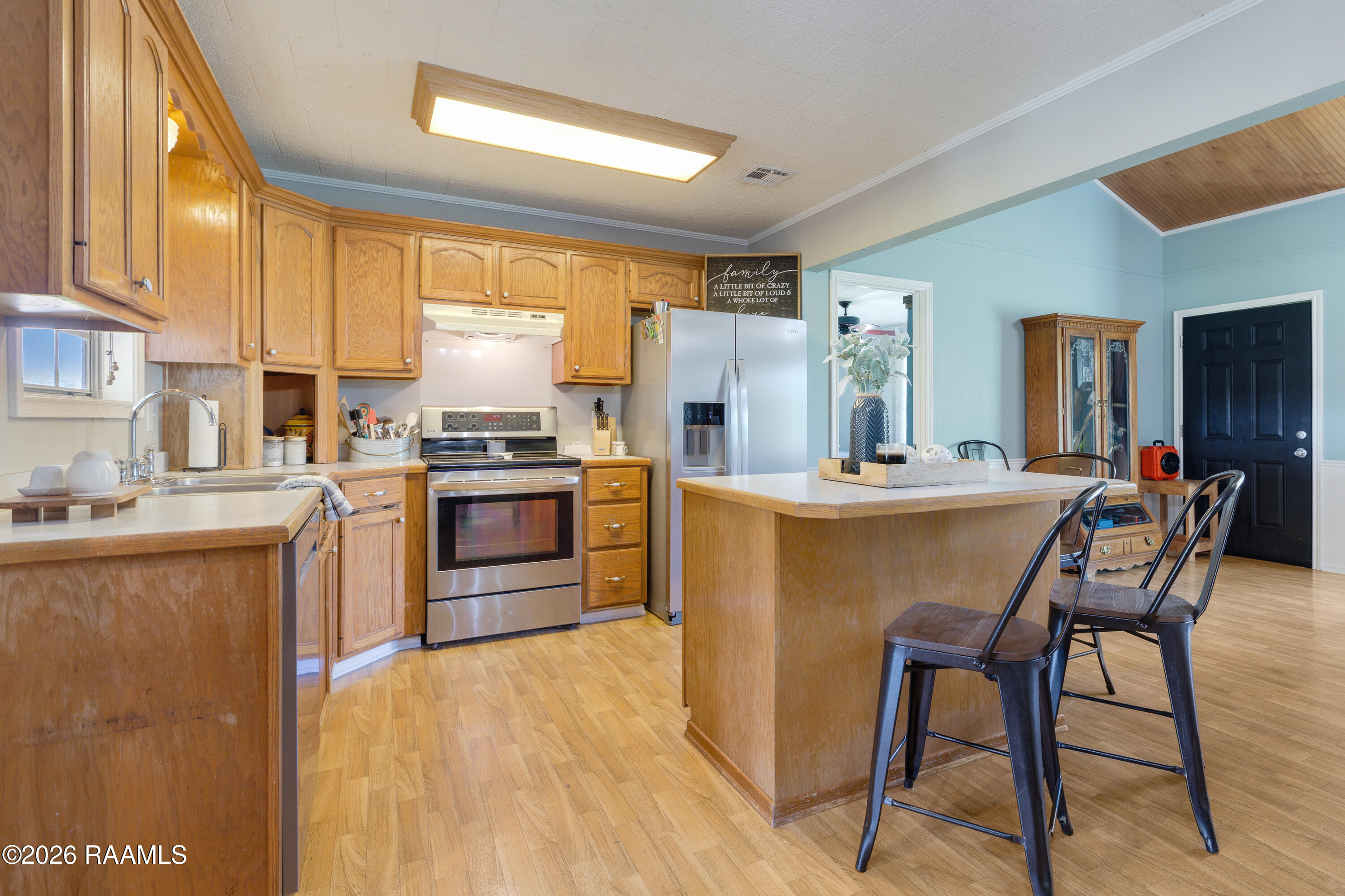 5117 Claude Viator Road New Iberia, LA 70560 - Photo 11 of 28 5117 Claude Viator New Iberia-11