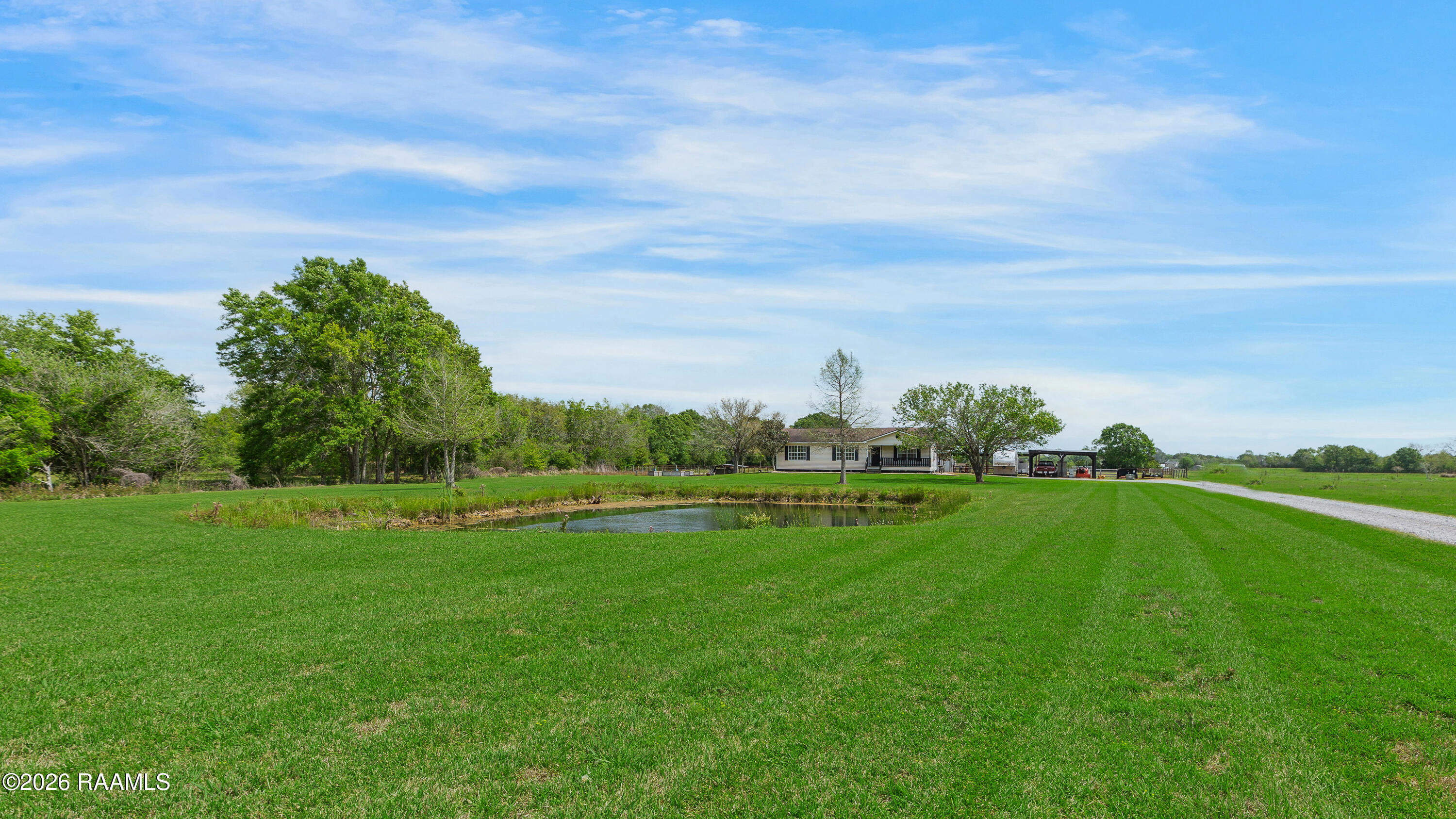 5117 Claude Viator Road New Iberia, LA 70560 - Photo 3 of 28 5117 Claude Viator New Iberia-3