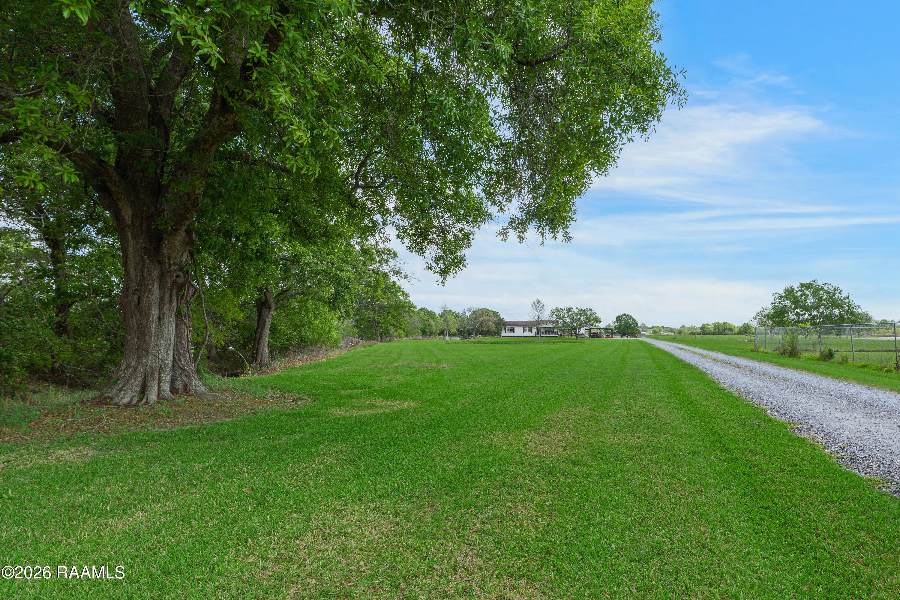 5117 Claude Viator Road New Iberia, LA 70560 - Photo 5 of 28 5117 Claude Viator New Iberia-5