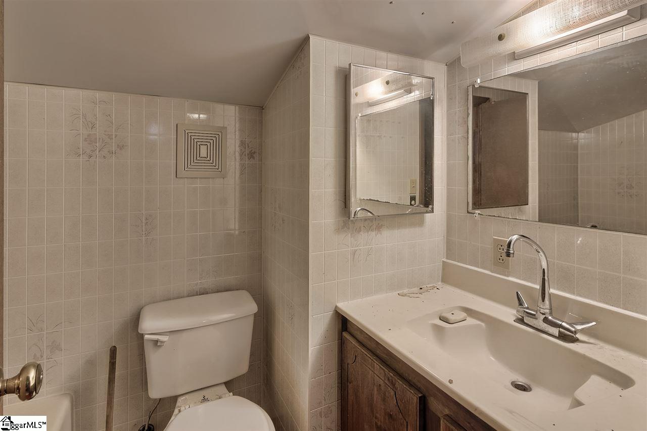 150 North Fishtrap Road Easley, SC 29640 - Photo 33 of 33 Gallery Image 33