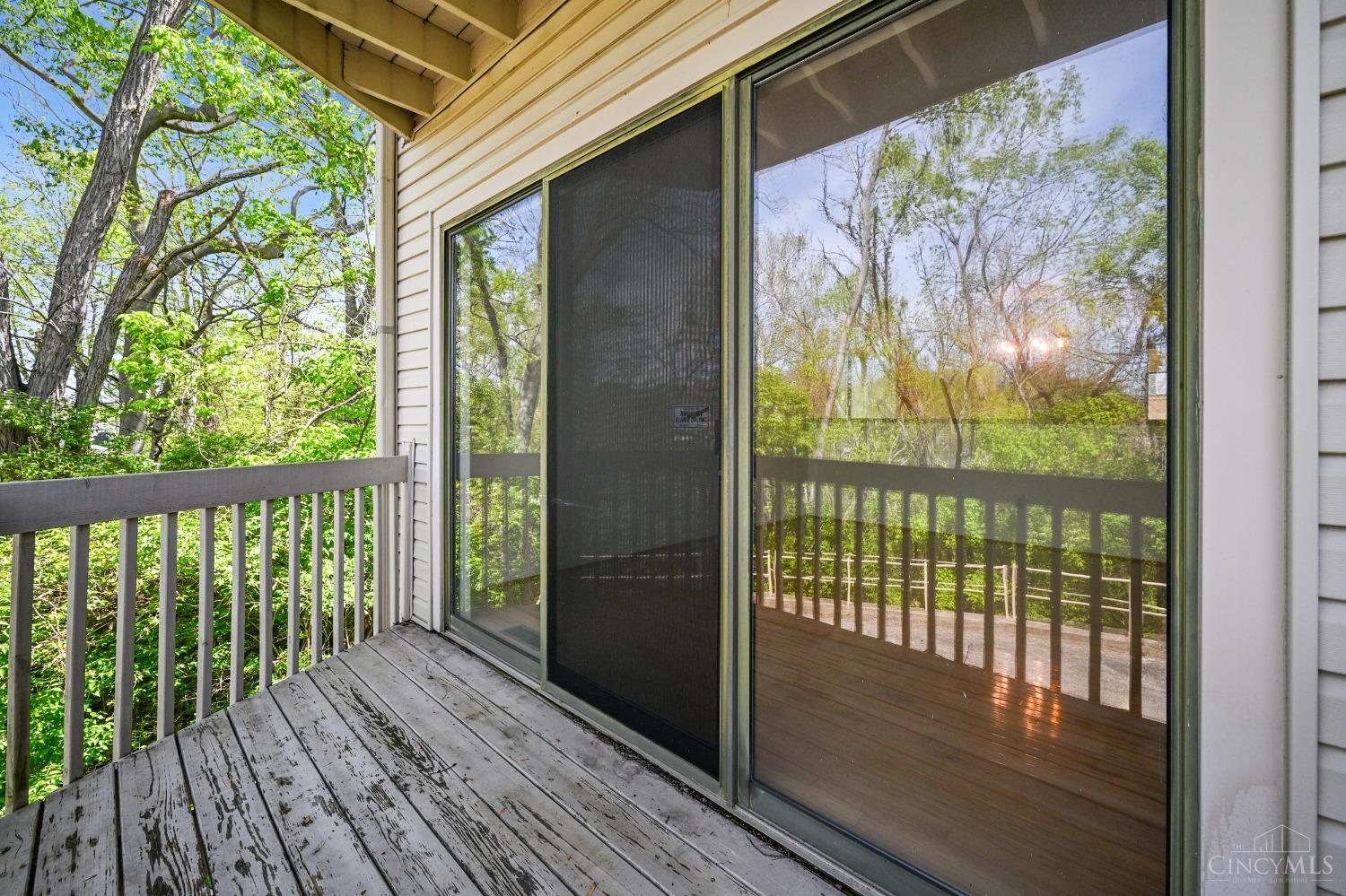 7264 East Galbraith Road Cincinnati, OH 45243 - Photo 7 of 33
