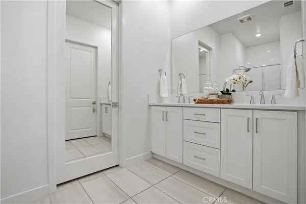 $960,000 | 806 Sunrise Road, Rancho Mission Viejo, CA 92694
