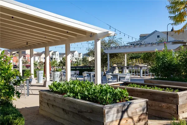 $960,000 | 806 Sunrise Road, Rancho Mission Viejo, CA 92694