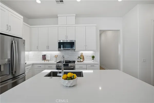 $960,000 | 806 Sunrise Road, Rancho Mission Viejo, CA 92694