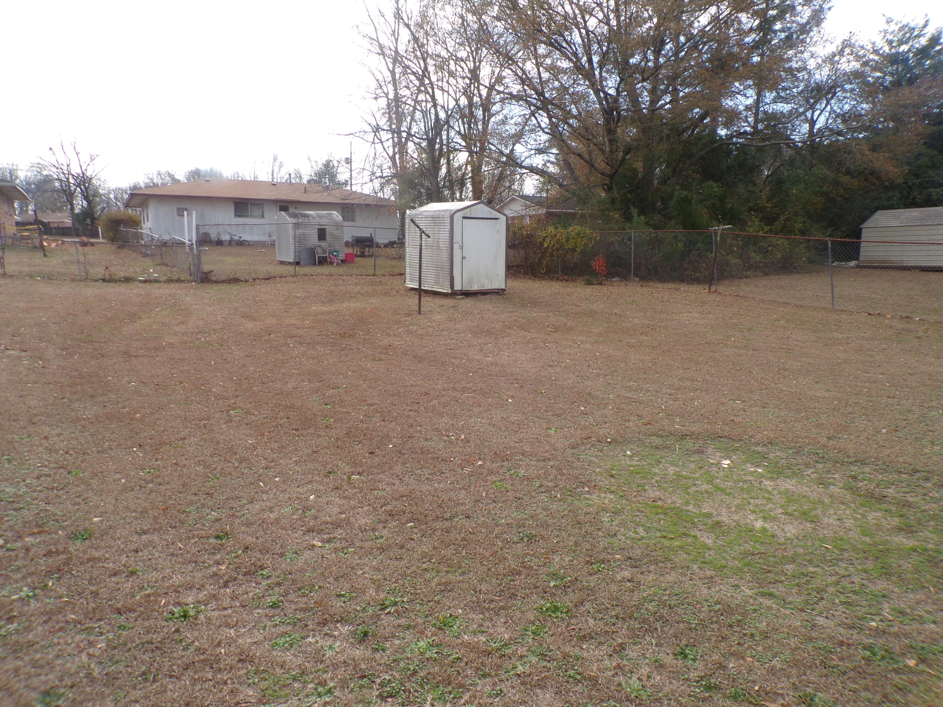 841 Mobley Street Thomson, GA 30824 - Photo 11 of 12 backyard - fenced