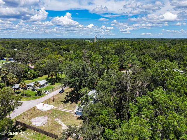 a view of a lake with outdoor space