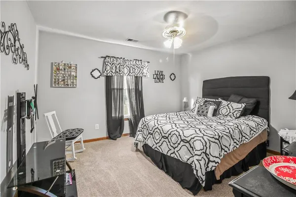 $425,000 | 34010 East Pink Hill Road, Grain Valley, MO 64029