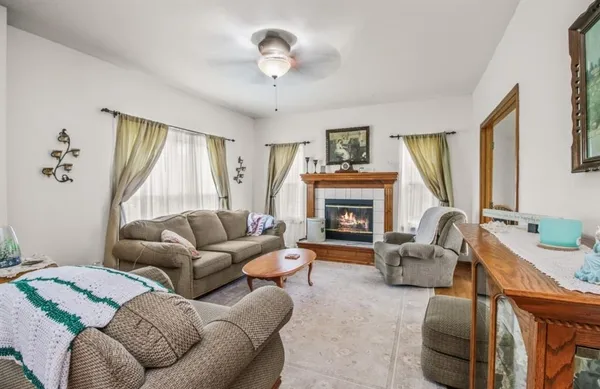 $425,000 | 34010 East Pink Hill Road, Grain Valley, MO 64029