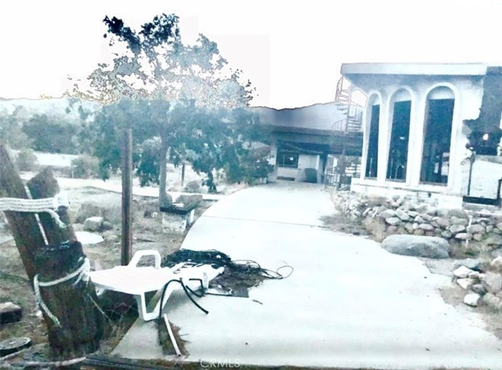 8878 Little Morongo Road Morongo Valley, CA 92256 - Photo 4 of 10