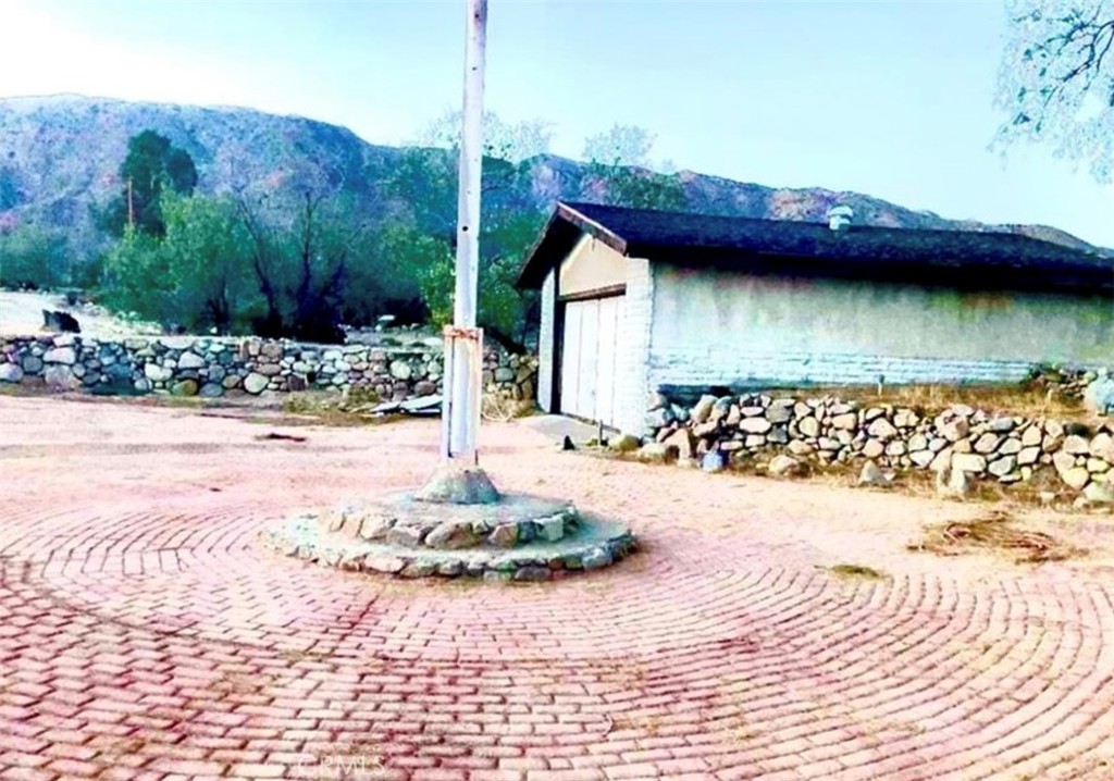 8878 Little Morongo Road Morongo Valley, CA 92256 - Photo 6 of 10