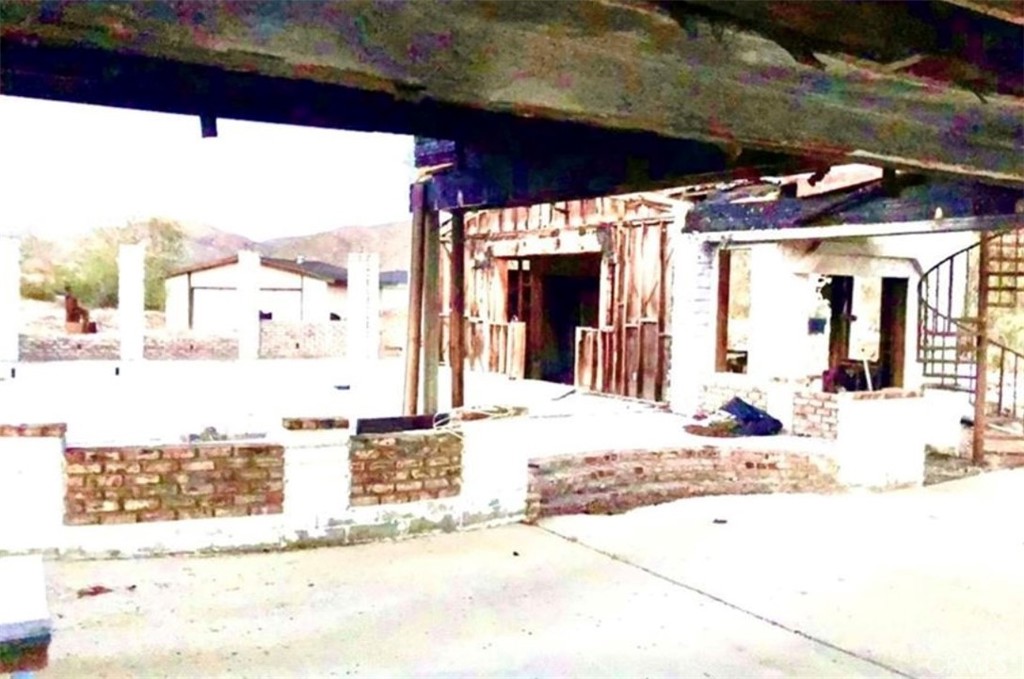 8878 Little Morongo Road Morongo Valley, CA 92256 - Photo 7 of 10