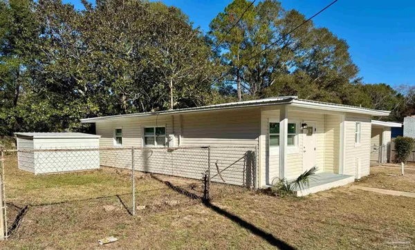 $225,500 | 130 Sikes Drive, Crestview, FL 32539