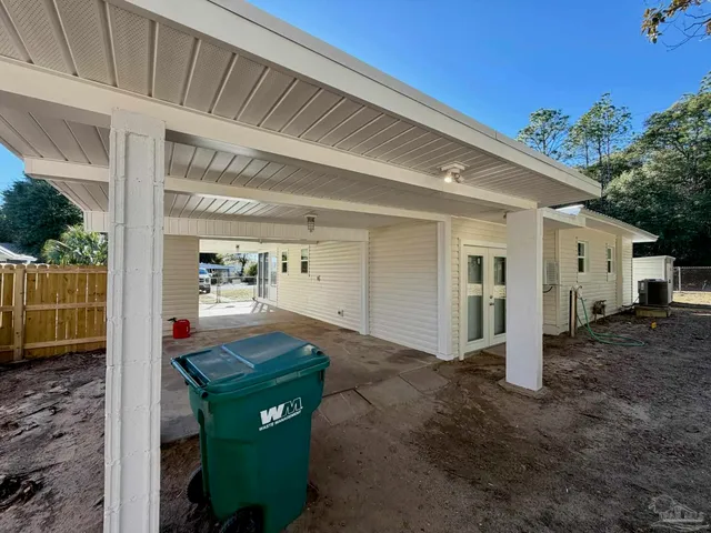 $325,000 | 130 Sikes Drive, Crestview, FL 32539