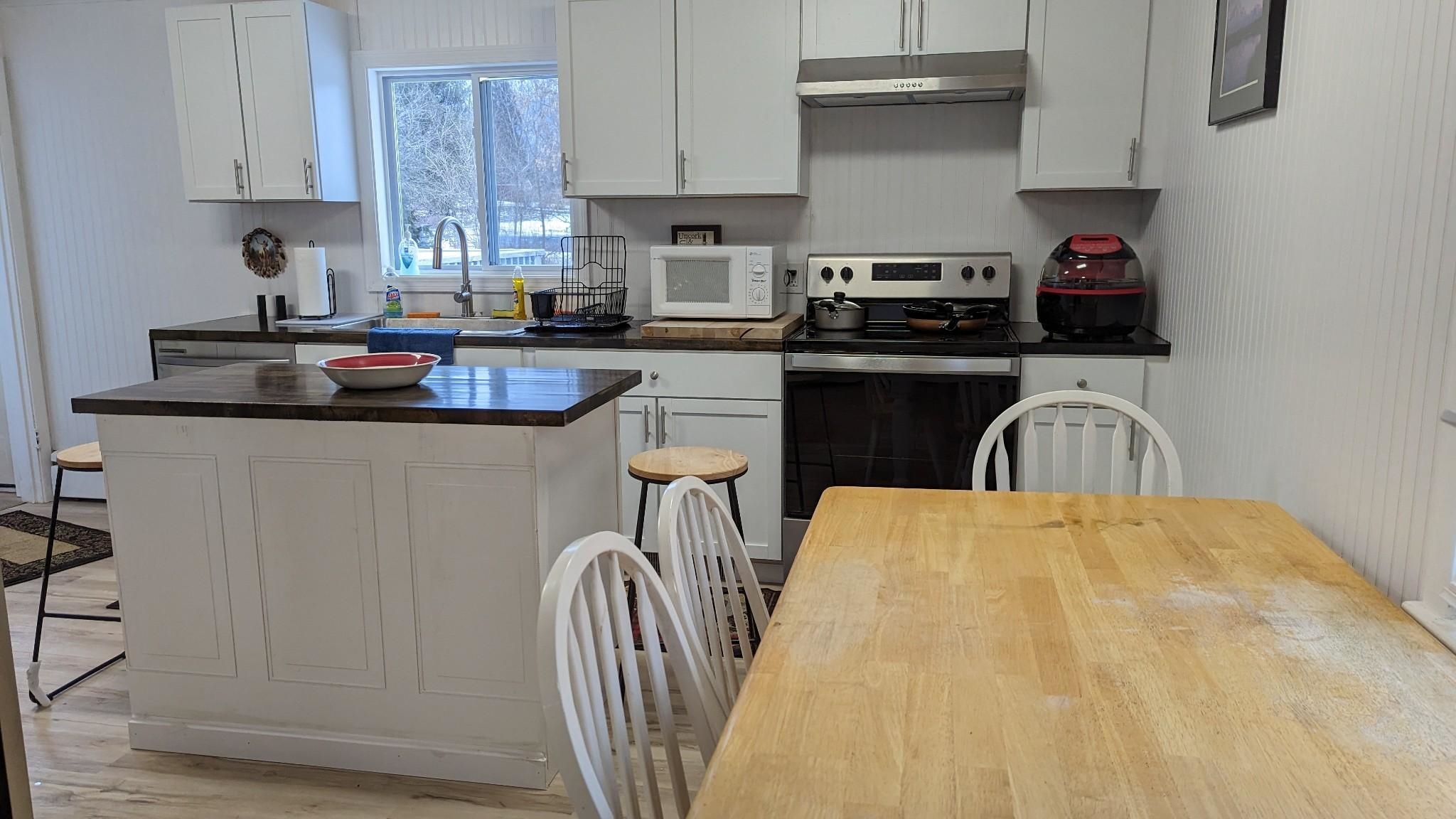 80 Lafayette Street Rutland, VT 05701 - Photo 4 of 23